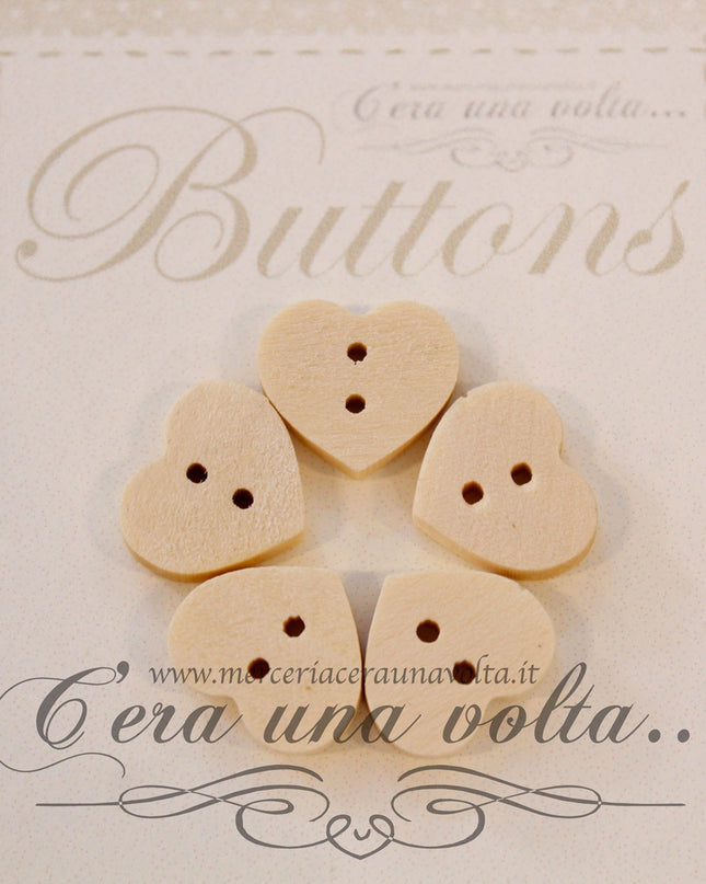 Bottoni in legno a forma di cuore