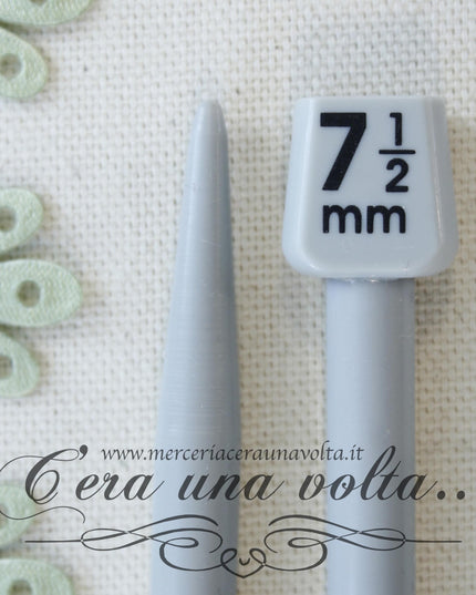 Ferri per maglia in Plastica Misure da MM 7,5 a MM 15