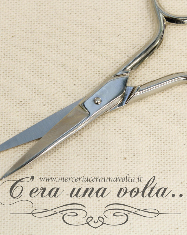 Forbice da ricamo