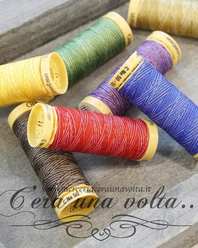 Filo speciale per jeans in cotone