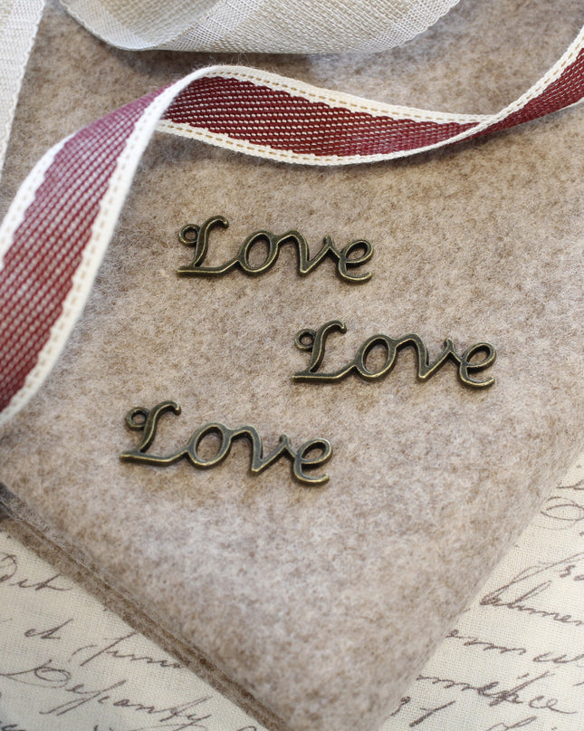 Charms Love