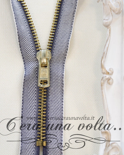 Zip metallo da cm 14 a cm 16
