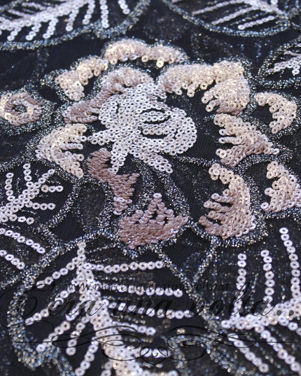 Tessuto in Tulle Paillettes