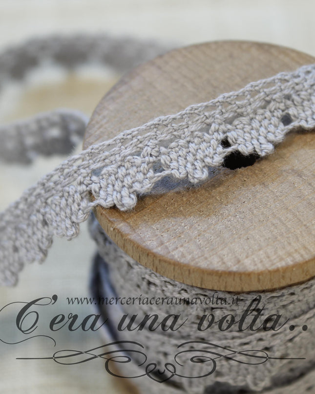 Pizzo in cotone colorato