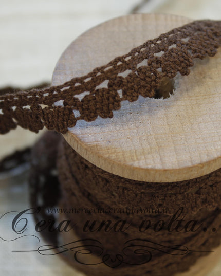 Pizzo in cotone colorato