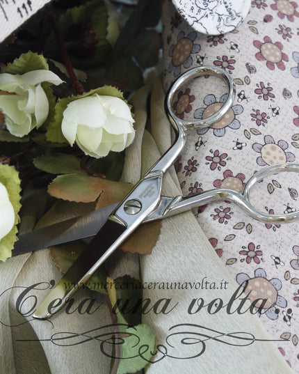 Forbice con punte arrotondate