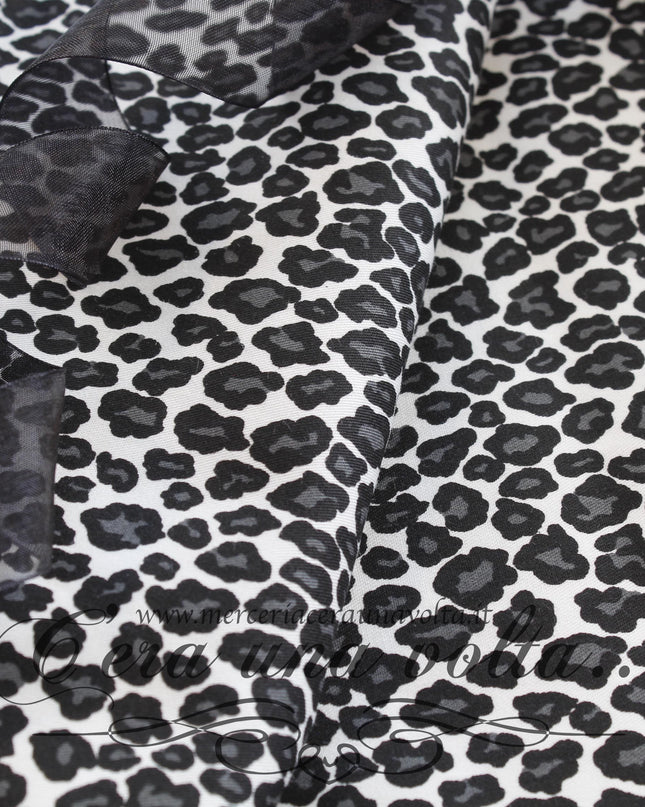 Tessuto maculato, in cotone