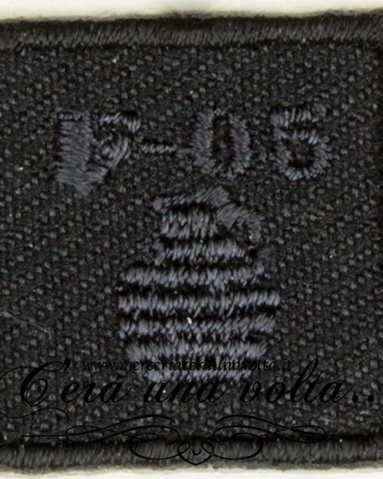 Etichetta termo adesiva quadrata F-05