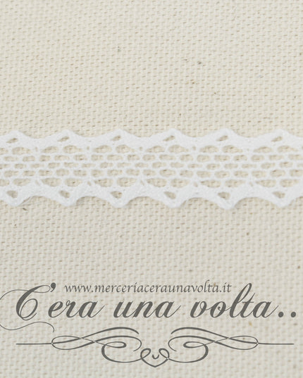 Pizzo tramezzo lavorazione a fusello