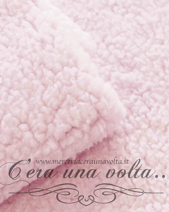 Pelliccia d'Agnello Rosa