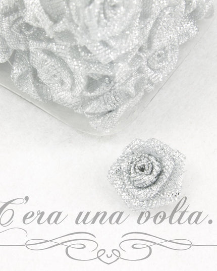 Rose in tessuto lurex