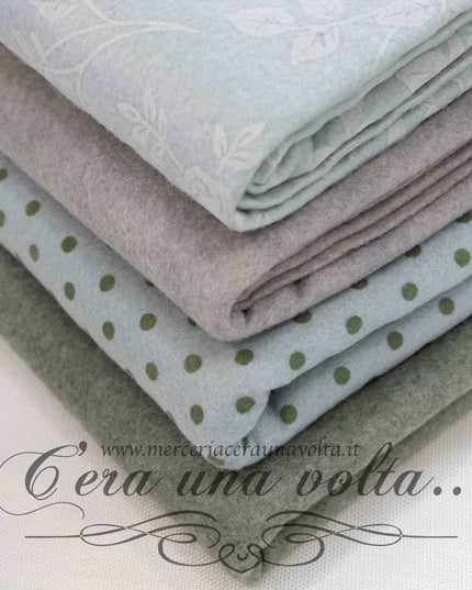 Set 16  fogli pannolenci Fantasia