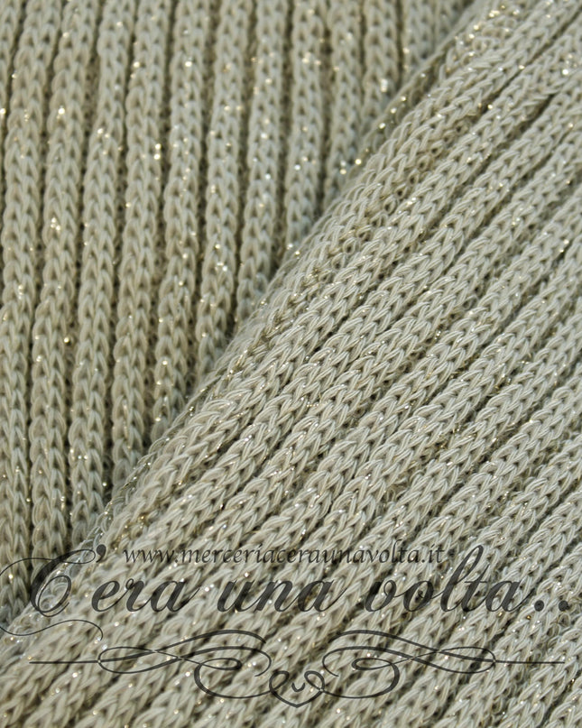 Polsi tubolari per abbigliamento