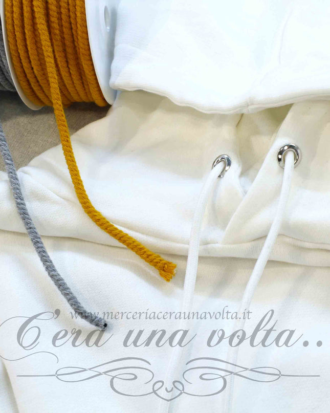 Coulisse per abbigliamento