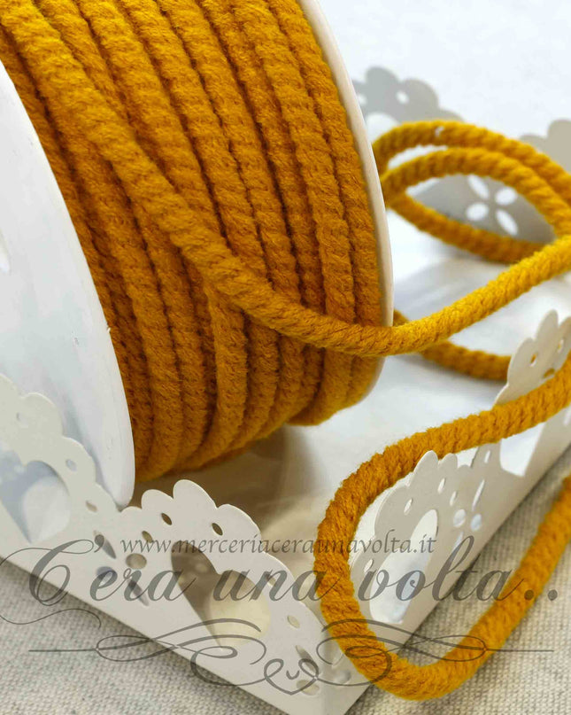 Coulisse per abbigliamento