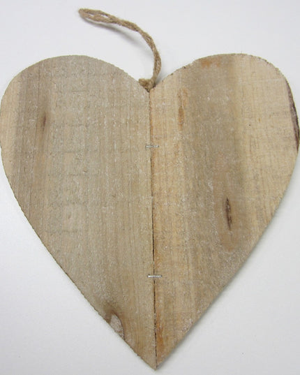 Cuore in legno rustico