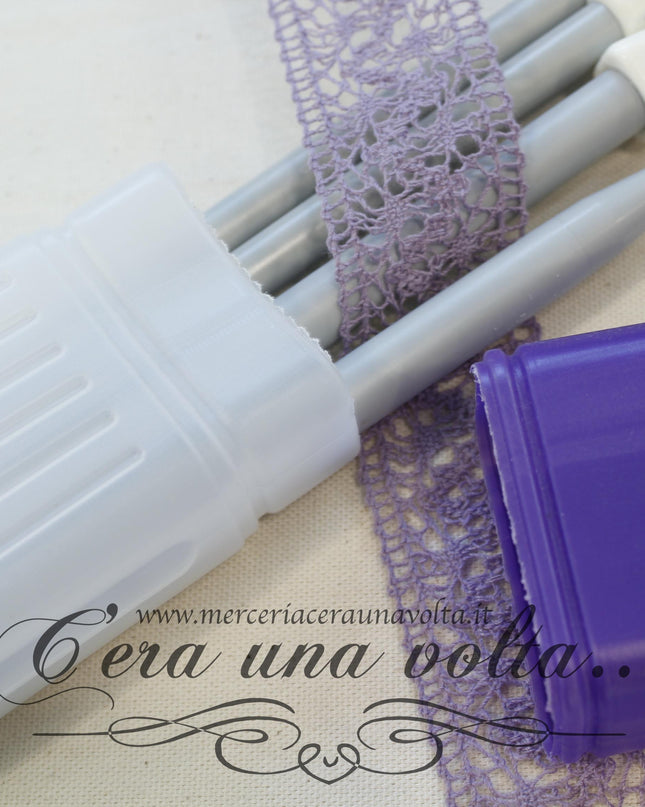 Custodia per ferri da maglia