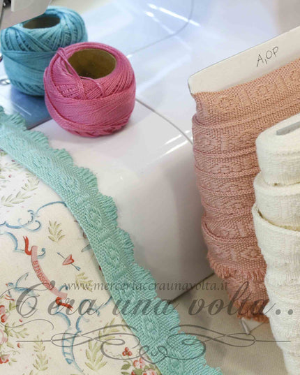 Passamaneria con tasca