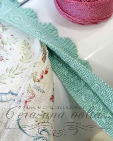 Passamaneria con tasca