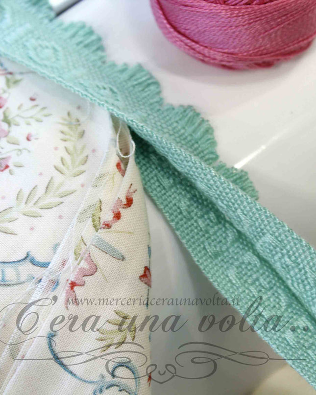 Passamaneria con tasca