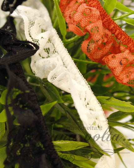 Pizzo elasticizzato colorato