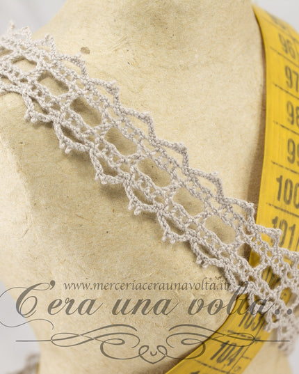 Pizzo tramezzo lavorazione a fusello art 5239