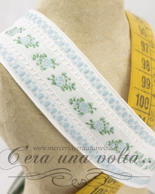 Bordo in tessuto a fiori