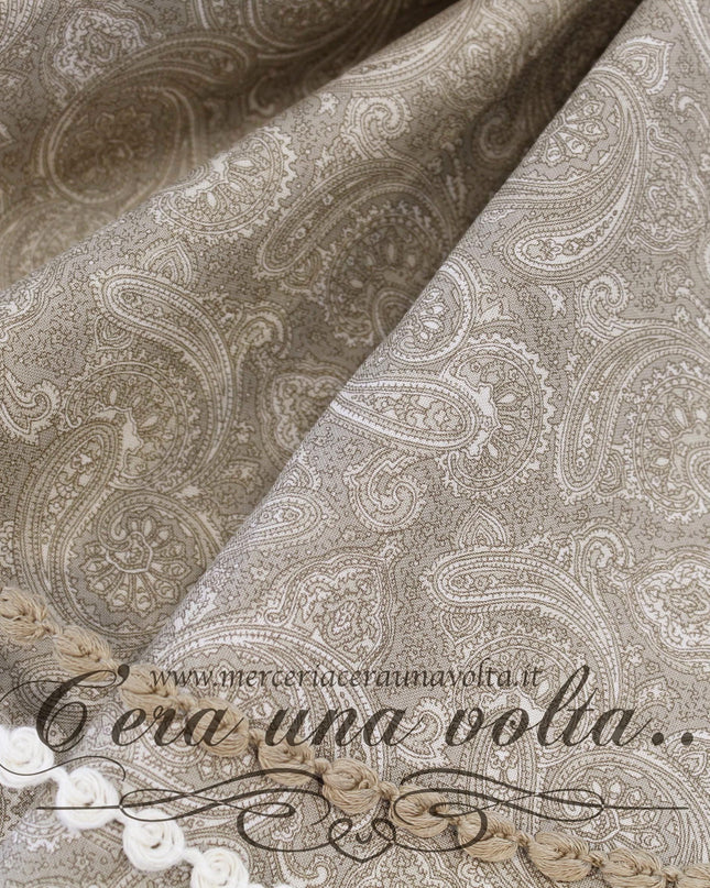 Tessuto Paisley