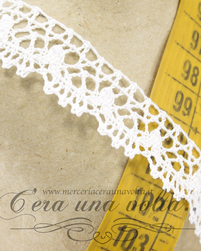 Merletto fusello art 1038