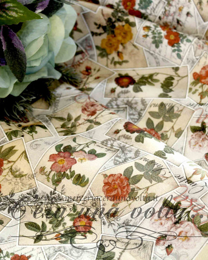 Tessuto Oasis of Flowers