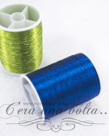 Filo da cucire metalizzato