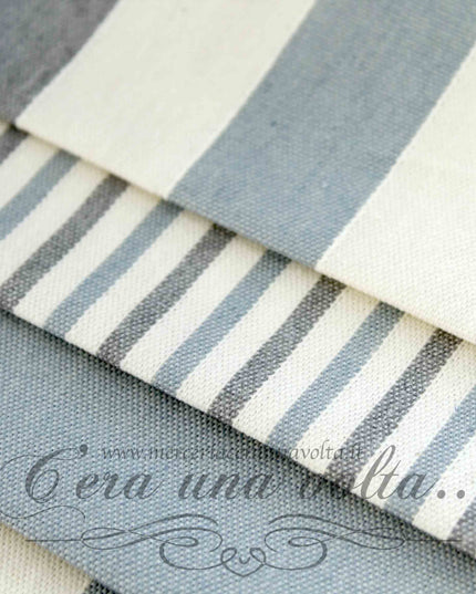 Tessuto in Teflon antimacchia