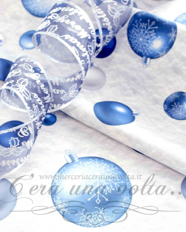 Tessuto Christmas balls in the snow