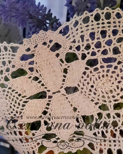 Pizzo tramezzo Levor lavorazione a fusello