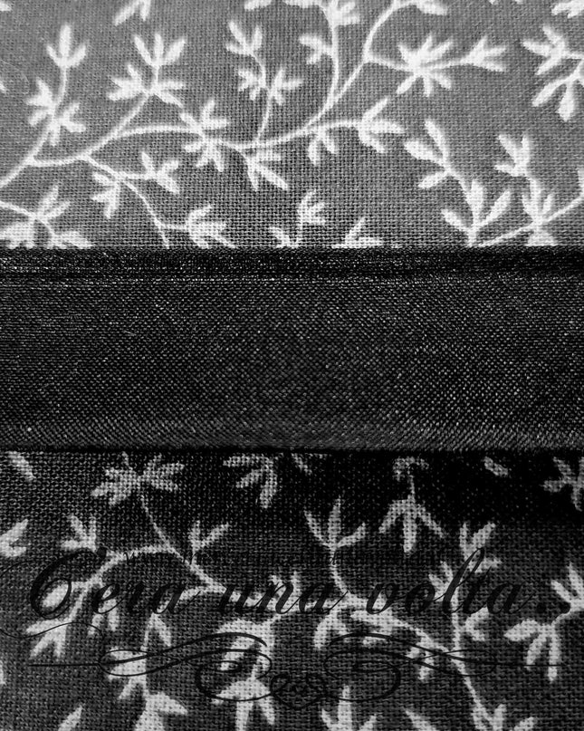 Sbieco Stretch di raso Nero