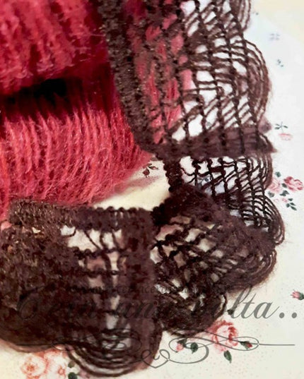 Pizzo smerlato in lana elasticizzato