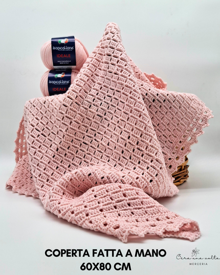 Coperta rosa baby fatta a mano in lana Merinos