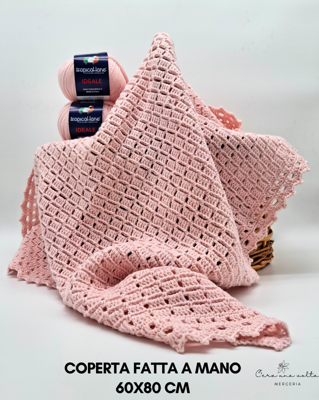 Coperta rosa baby fatta a mano in lana Merinos