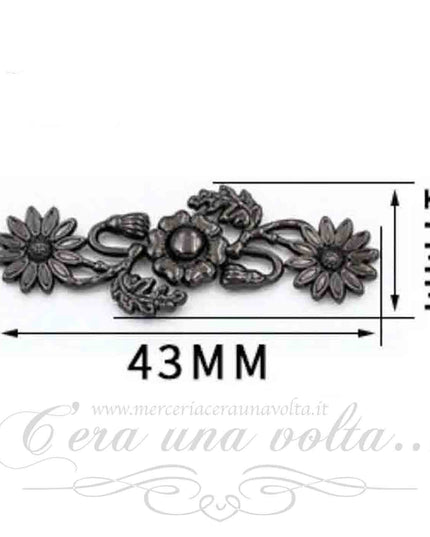 Agganciature per abbigliamento fiore