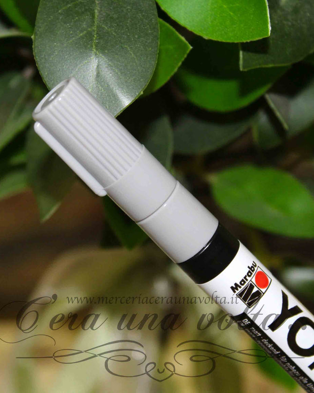 Pennarello indelebile colorato per tessuti