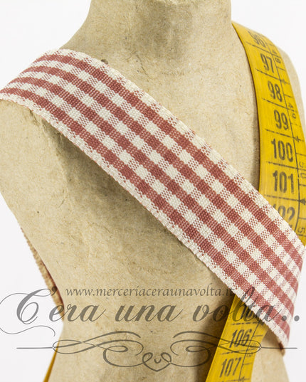 Nastro a quadretti