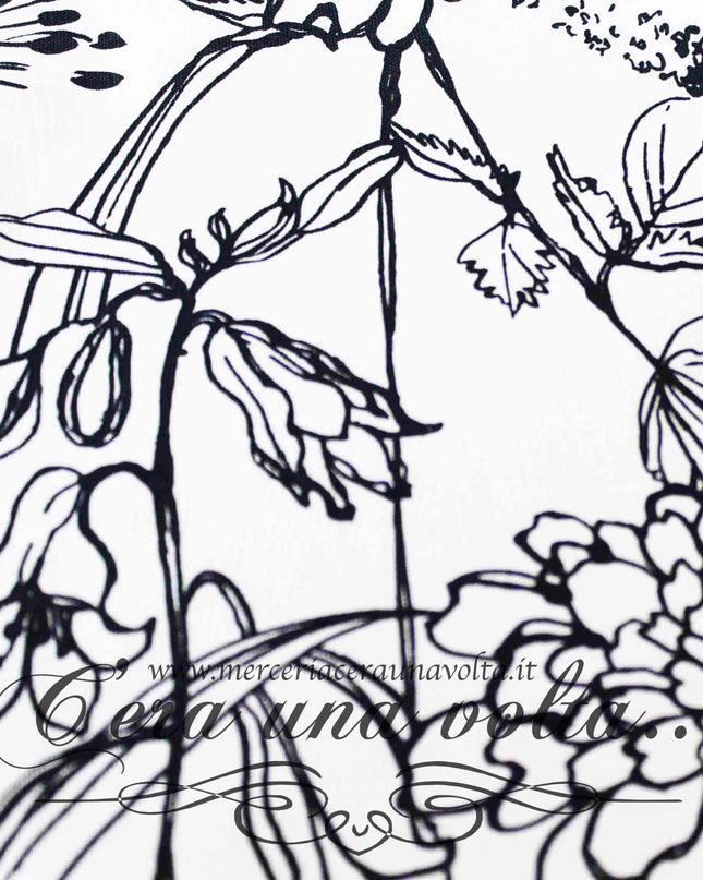 Tessuto Black e White Floreale