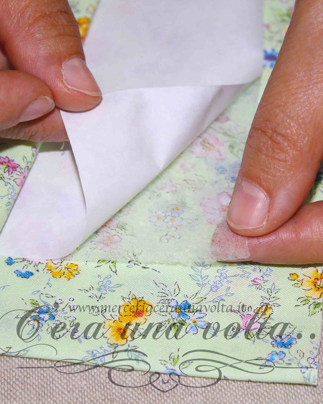 Fliselina biadesiva Vliesofix