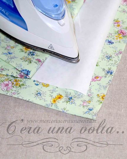 Fliselina biadesiva Vliesofix