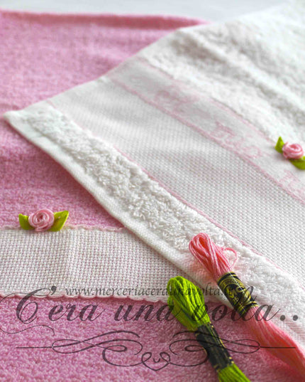 Set asilo da ricamare 2 pz Heart Rosa