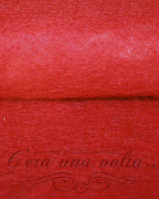 Vello di lana cardata naturale