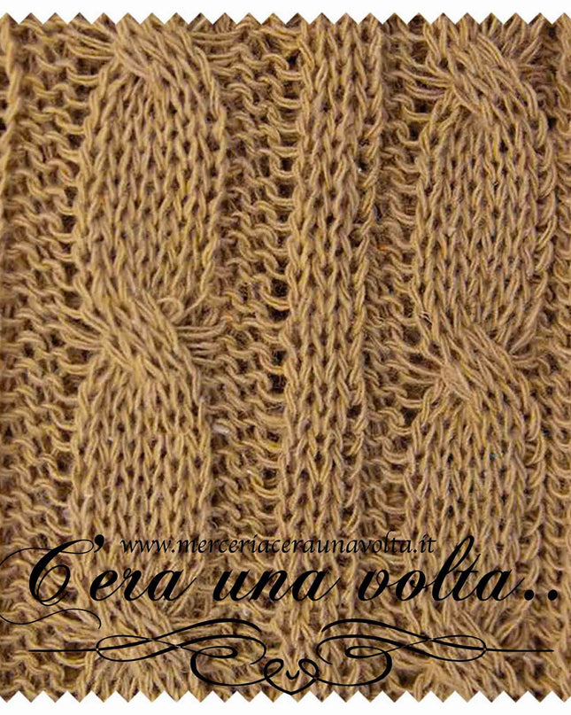 Taglio di tessuto con motivo a treccia