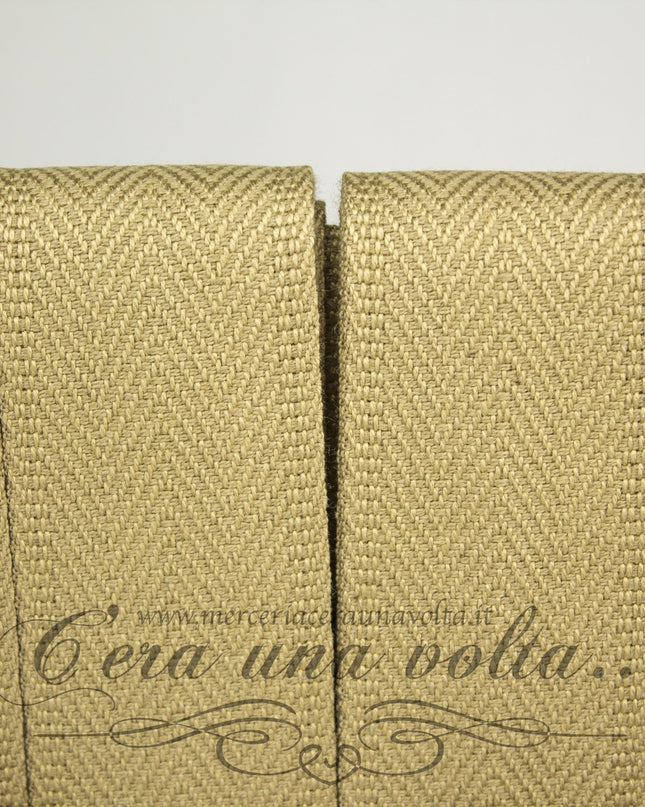 Fettuccia spinata alta