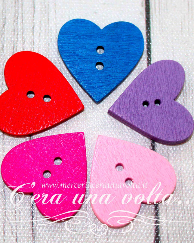Bottone in legno cuore