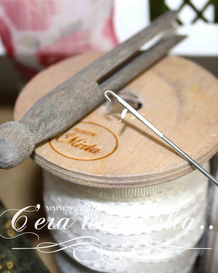 Uncino per rivoltare